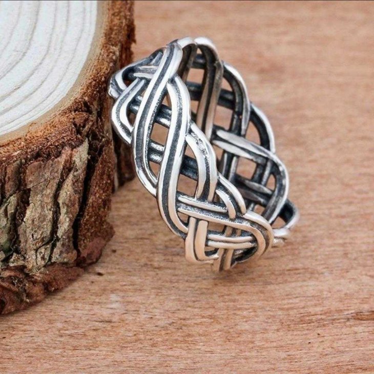 Size # 10 Vintage 925 Sterling Silver Jewelry Infinity Intertwined Cross Celtic Knot Ring Men Elegant & Unique Ring . - Image 3