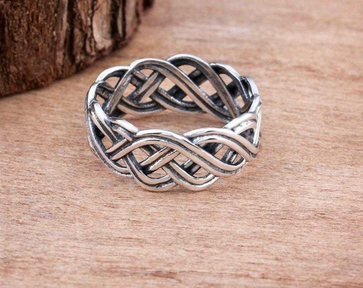 Size # 10 Vintage 925 Sterling Silver Jewelry Infinity Intertwined Cross Celtic Knot Ring Men Elegant & Unique Ring . - Image 2